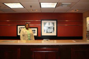 Hotel Hampton Selma